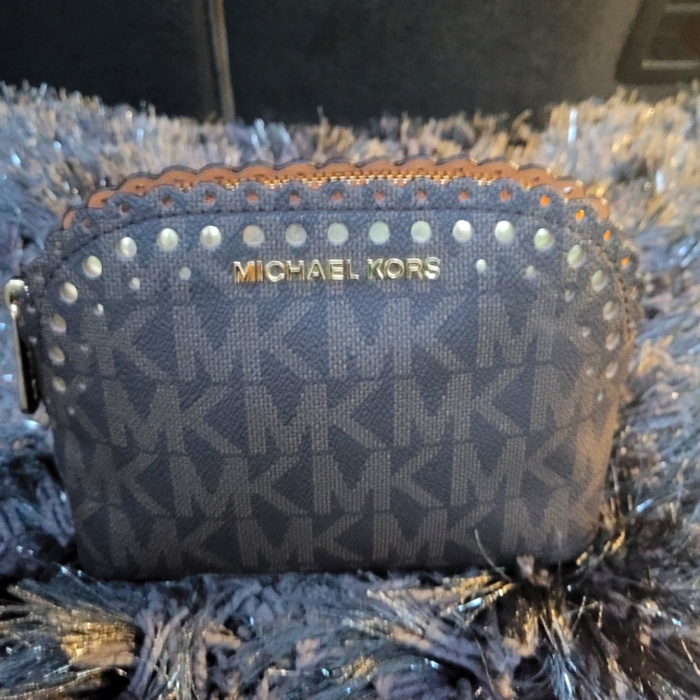 Michael Kors cosmetic bag